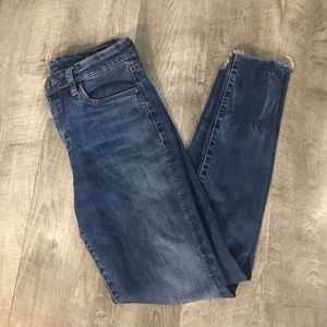 Women ankle jeans
